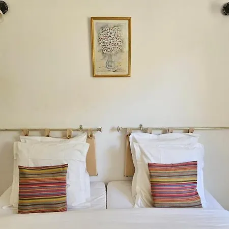 T3 Paisible Quartier Vigna Maggiore, Apartamento *