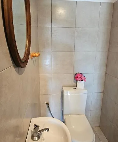 T3 Paisible Quartier Vigna Maggiore, Apartment *